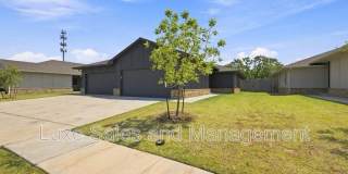 8012 NW 110th Dr. Gallery 1