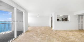 1420 Brickell Bay Dr Gallery 6