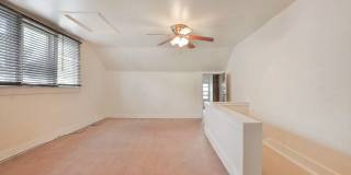 Central Campus - Newly renovated 4 Bedroom 2 Bathroom House Gallery 23
