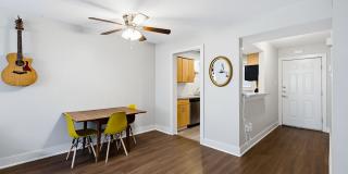 2 Bed 1 Bath Condo by UT and CapMetro Stop Gallery 9
