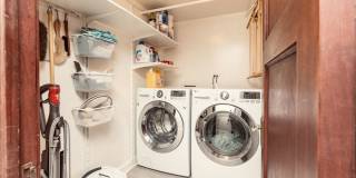 1258 W Hood Ave Gallery 4