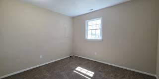 1134 Bryn Mawr Avenue Gallery 21