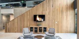 One at the Peninsula One at the Peninsula Gallery 4