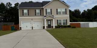 4 Bed 2.5 Bath Home Gallery 1
