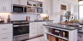 The Hadley Gallery 5