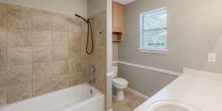 4-Bedroom Home with Spacious Backyard in Stratford Estates Gallery 9