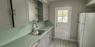 2 BEDROOM, 1 BATHROOM APARTMENT 2 BEDROOM, 1 BATHROOM APARTMENT Gallery 1