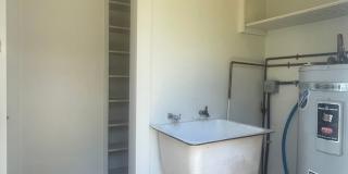 1 BED 1 BATH HOUSE NEAR DOWNTOWN 1 BED 1 BATH HOUSE NEAR DOWNTOWN Gallery 10