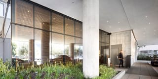 Columbia Square Living Gallery 20