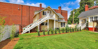 241 Laurens Street SW Gallery 1