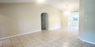 Port Charlotte fenced back yard home Gallery 5