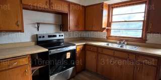 2 bed 1 bath house available! Gallery 14