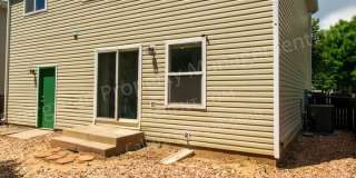 Fantastic 4 bedroom, 2 bathroom home in great location! Gallery 36