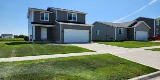 Beautiful two story with 4 Bed, 2.5 Bath Home in De Soto. Gallery 1