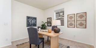 6818 Gateway Crossing Street Gallery 5