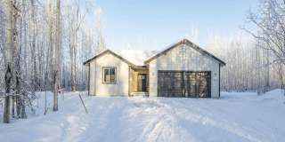 BEAUTIFUL NEW CONSTRUCTION 3 BED 2 BATH HOME! Gallery 1