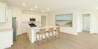 2099 NE Cedar Drive Gallery 9