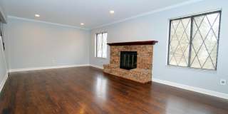 1970 Pondview Gallery 5