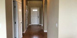 Beautiful Spacious 4BD/2.5BA Home Gallery 10