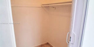 7860 Harding Ave Gallery 19