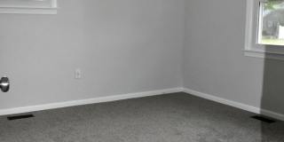 Remodeled 3 Bedroom Ranch Gallery 22