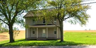 Charming Farm-View 2BR Apartment & Convenient Route 30 Access Gallery 1