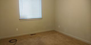 28 Empire Loop Gallery 8