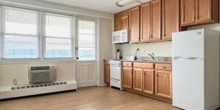 444 Bedford Street unit: Apt 4L Gallery 1