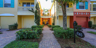 Beautiful Estero Condo Gallery 50