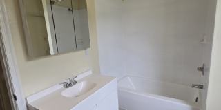 302 E Wythe St Gallery 13