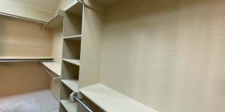 Large 3 Bed 2 Bath Home In Moore Schools With Storm Shelter!!! Gallery 24