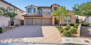 Beautiful Summerlin Paseos Home With 1st Floor Primary Suite Gallery 1
