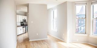3266 N Clark Gallery 3