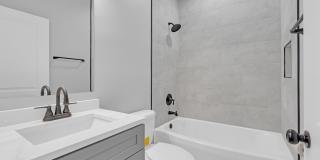 4827 S Saint Lawrence Avenue Gallery 5