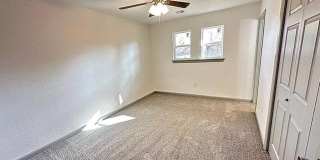 139 W Kent Street Gallery 4