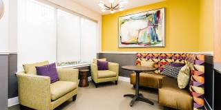 Verde at Howard Square East Gallery 19