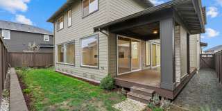 Spacious 4 bed 2.5 bath home w/ oversize 2 car garage & upgrades throughout! Gallery 16