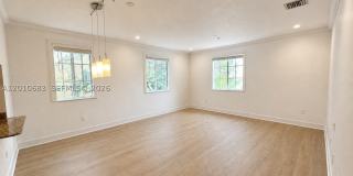 115 Mendoza Ave Gallery 2