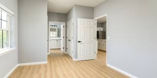 Phoenix Ridge Gallery 28