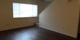 College Station -2 bedroom /1.5 bath Townhome-Style Fourplex on TAMU Shuttle Route! College Station -2 bedroom /1.5 bath Townhome-Style Fourplex on TAMU Shuttle Route! Gallery 3