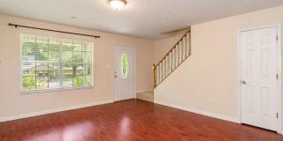 3 Bedroom Home in North Knoxville | Fenced Yard | 1-Car Garage | Available Now 3 Bedroom Home in North Knoxville | Fenced Yard | 1-Car Garage | Available Now Gallery 5
