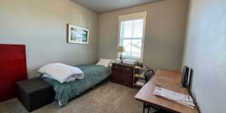 FOR RENT - All Inclusive Owner pays utilities - Furnished 3 bed, 2 bath NorthWest Crossing Townhome Gallery 61