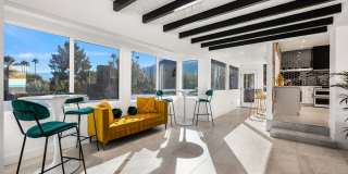 The Escape Island - Pool, Minigolf, Jacuzzi & Private Yard (Monthly Only - No Long Term) Gallery 47