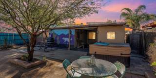 1112 W Huron Street Gallery 1