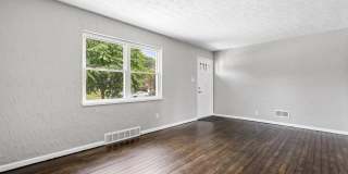 Quaint 4 Bed Cap Cod in Kettering Gallery 6