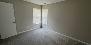 Lawrence-Fort Ben-Oaklandon 3 Bedroom and 2.5 Bathroom Gallery 23