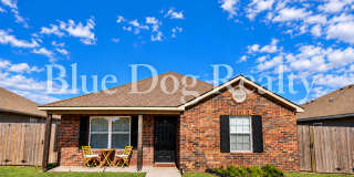 3 Bedroom 2 Bath Brick Home Gallery 1