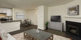 eaves Washingtonian Center Gallery 7