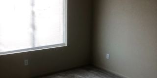 Beautiful Home in Saguaro! Gallery 15