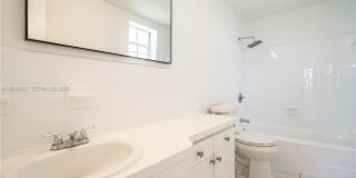 1940 Bay Dr Gallery 20